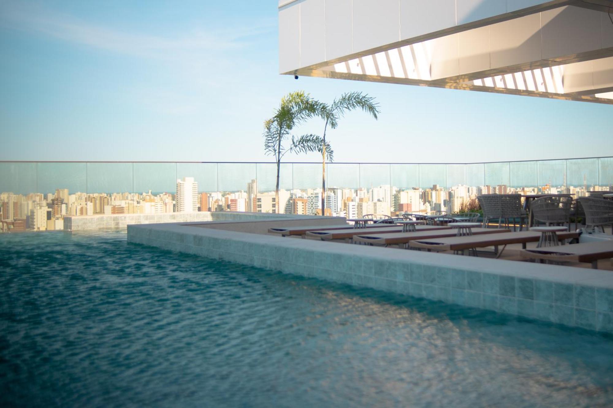 25 Andar A 350m Da Beira Mar Com Rooftop Fortaleza (Ceara)
